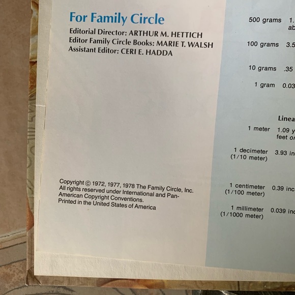 Vintage Family Circle Cookbooks - Picture 7 of 8